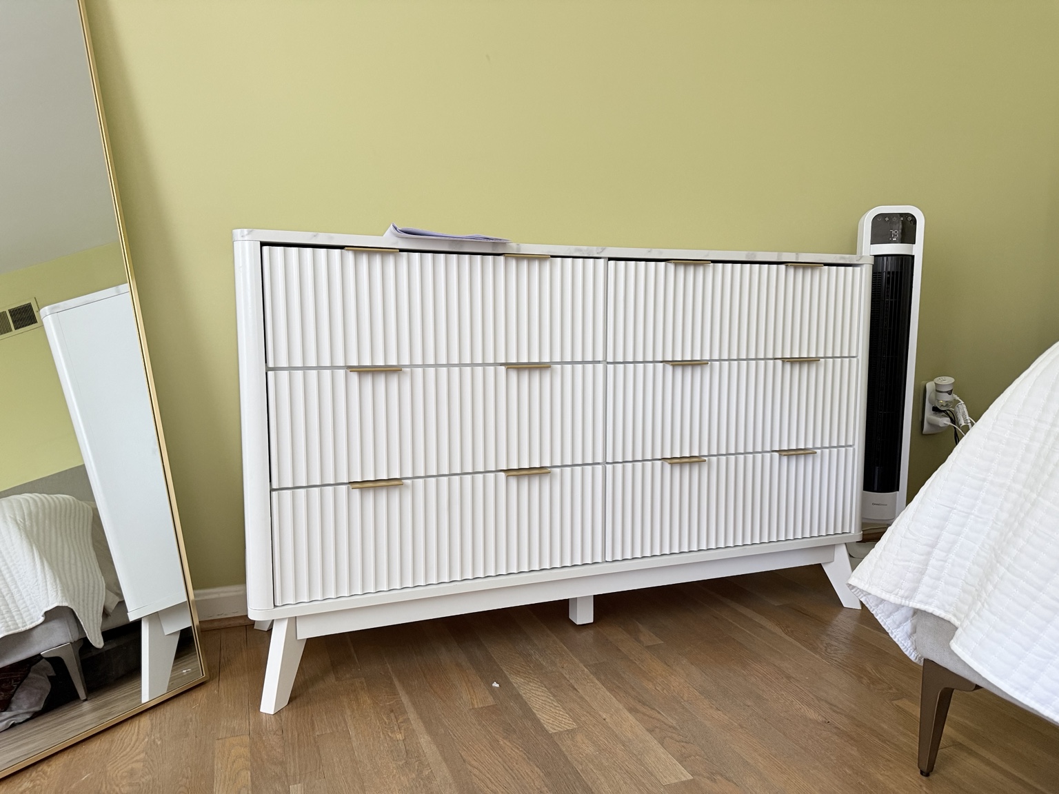 Completed dresser assembly